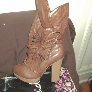 brown flip down fur heel ankle boot